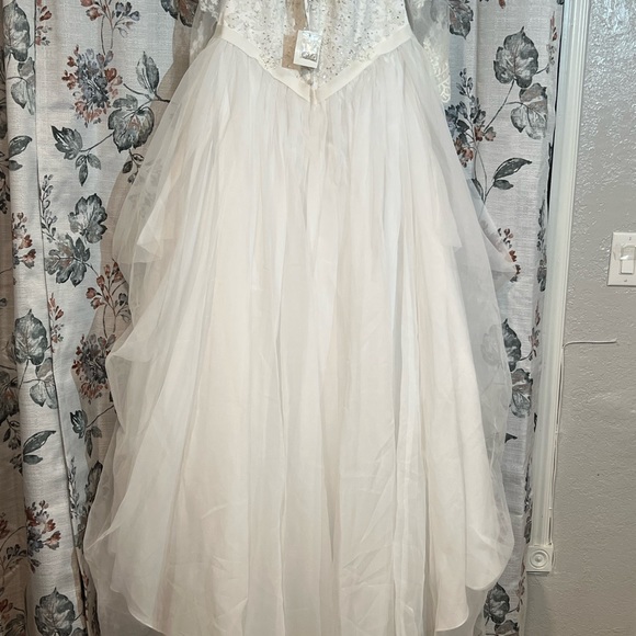 Wedding bride dress - Picture 11 of 12